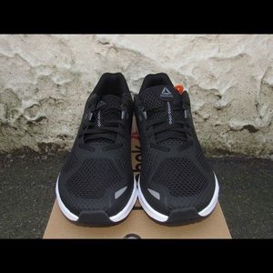 Reebok Men’s Endless Road Shoes